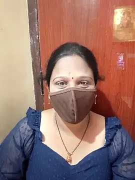 Snapshot of Latha_lovely chatting on 3, 4, 2026 Latha lovely online show from 3, 4, 2026