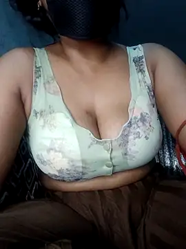 Hotmyfigure online show from 23, 4, 2026