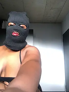 HornyMysteryx online show from 6, 5, 2026