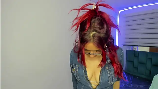 Sara Red X online show from 30, 4, 2026