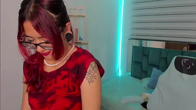 Sara Red X online show from 21, 5, 2026
