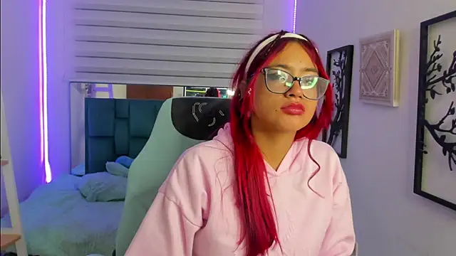 Sara Red X online show from 1, 7, 2026