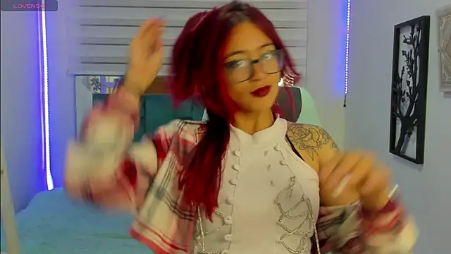 Sara Red X online show from 7, 7, 2026