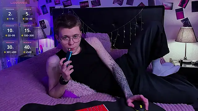 Thomas Norton online show from 16, 5, 2026