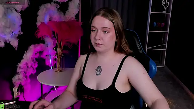 Lilit Sinful online show from 21, 4, 2026
