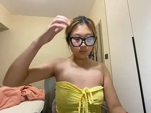 tutu512 online show from 23, 6, 2026