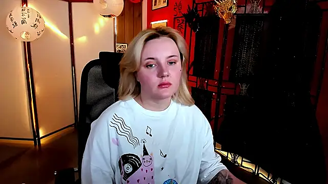 KathyBriggs online show from 20, 5, 2026