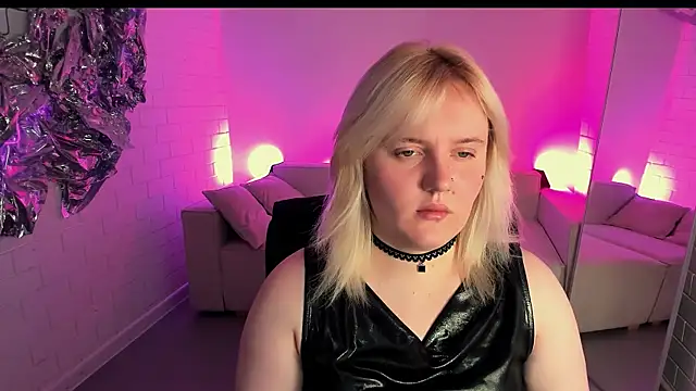 KathyBriggs online show from 16, 6, 2026