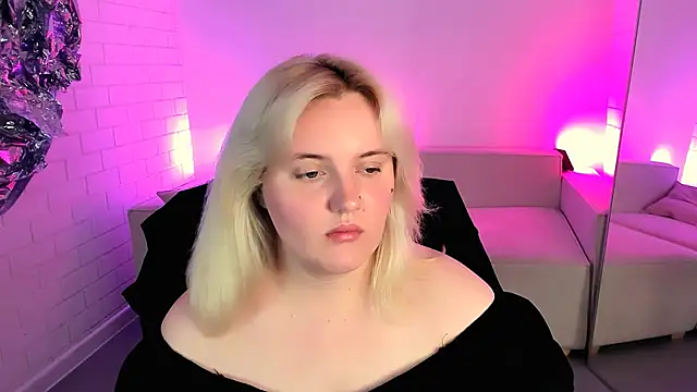 KathyBriggs online show from 18, 6, 2026