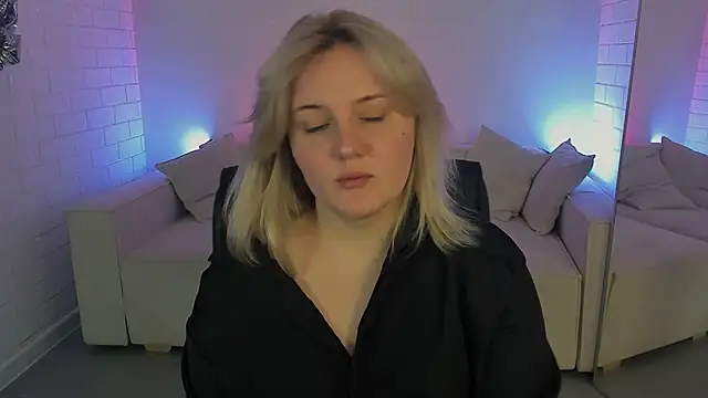 KathyBriggs online show from 2, 4, 2026