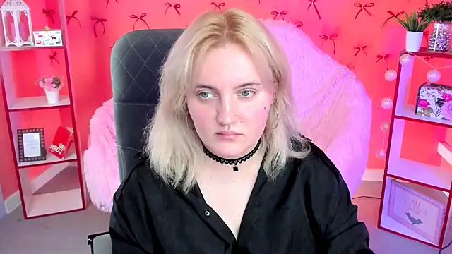 KathyBriggs online show from 24, 5, 2026