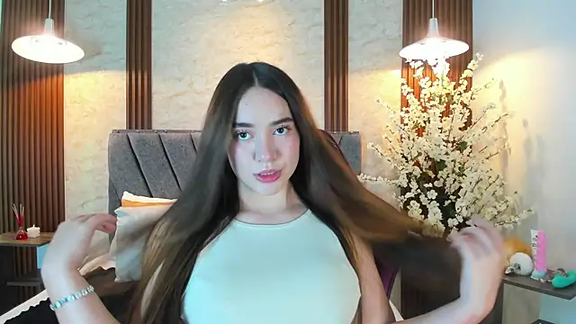 Anissa m  online show from 2, 4, 2026