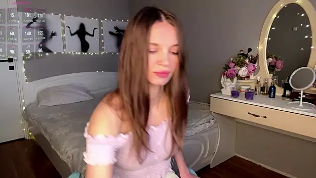OdetteTrentinella online show from 31, 3, 2026