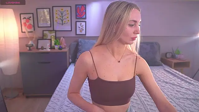 Snapshot of Sweety_Becky chatting on 29, 3, 2026 Sweety Becky online show from 29, 3, 2026