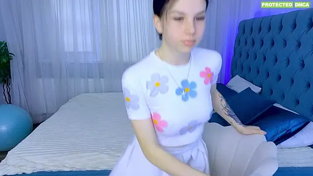 DarkAdelina online show from 4, 4, 2026