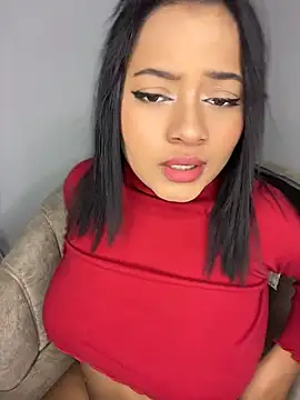 Snapshot of Saraa_M chatting on 21, 5, 2026 Saraa M online show from 21, 5, 2026