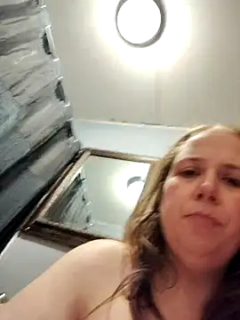 023thickandjuicy07 online show from 12, 4, 2026