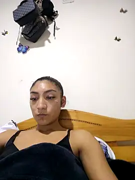 yvonne 1998 online show from 16, 4, 2026