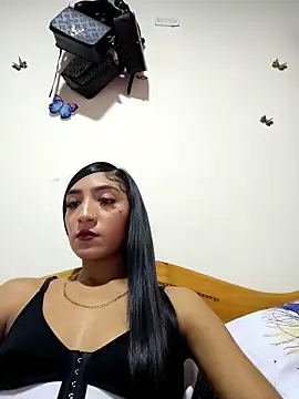 yvonne 1998 online show from 15, 4, 2026