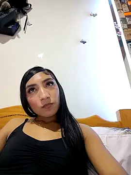 yvonne 1998 online show from 14, 4, 2026