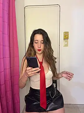 AlissonDavenport online show from 7, 5, 2026
