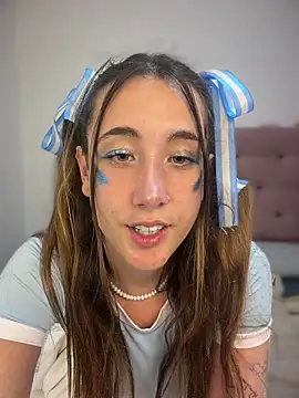 AlissonDavenport online show from 18, 6, 2026