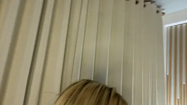 shalomm  online show from 8, 4, 2026