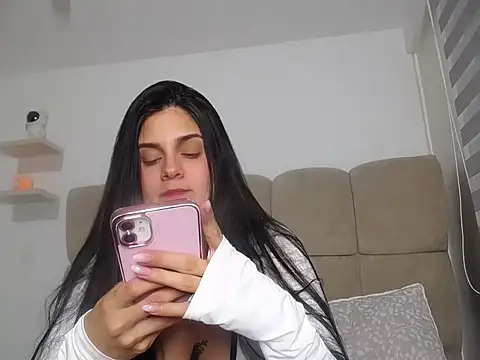 SofiaBanks  online show from 29, 3, 2026