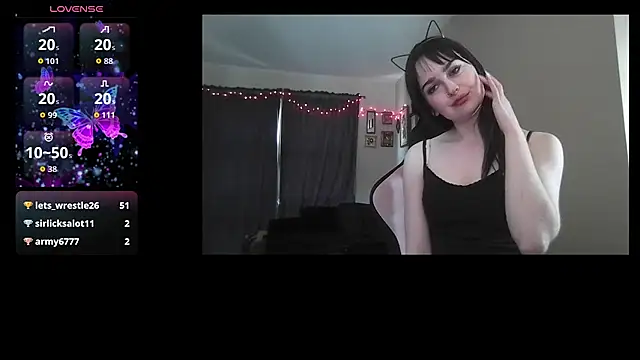 Snapshot of odetteraine chatting on 2, 6, 2026 odetteraine online show from 2, 6, 2026