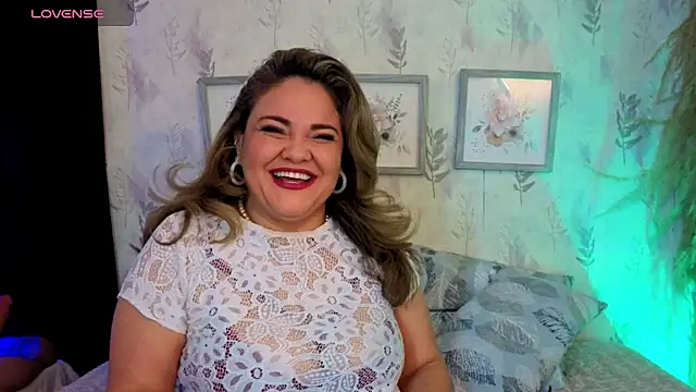 Natashablade   online show from 28, 5, 2026