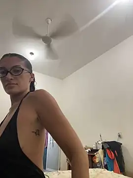 Snapshot of kimberlysnow11 chatting on 7, 5, 2026 kimberlysnow11 online show from 7, 5, 2026
