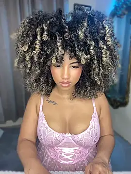 Kendra curly online show from 12, 7, 2026