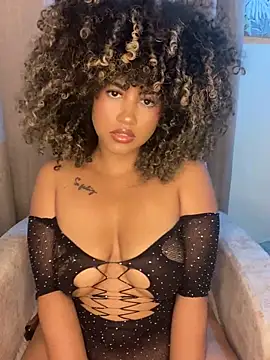 Kendra curly online show from 6, 6, 2026