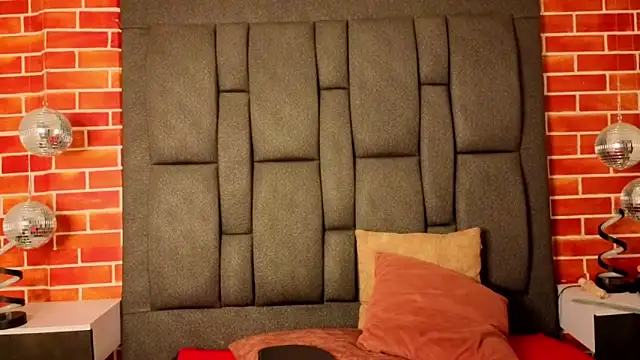 luxuryheavenn online show from 27, 3, 2026