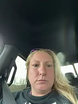 sweetkacibaby online show from 14, 4, 2026