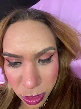 Jullyanaximeness online show from 7, 6, 2026