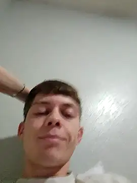 Snapshot of 503splurge chatting on 3, 4, 2026 503splurge online show from 3, 4, 2026