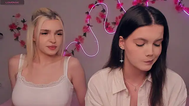 JuliannPaysour online show from 9, 5, 2026