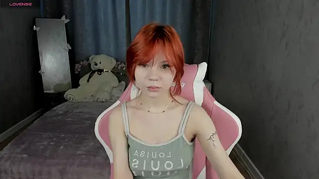 Loly Cuttie online show from 16, 4, 2026