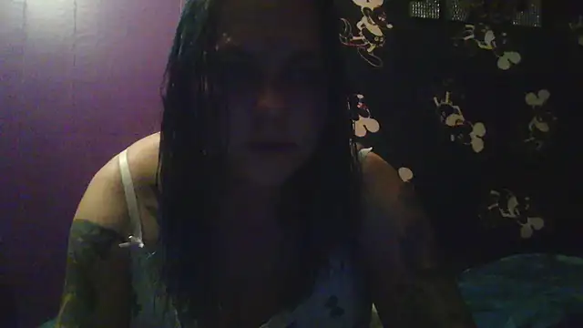 DoubleTroubleXO online show from 3, 4, 2026