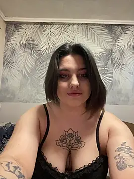 Snapshot of LinaSherman chatting on 28, 3, 2026 LinaSherman online show from 28, 3, 2026