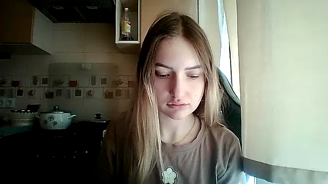 KariLindsey online show from 13, 4, 2026