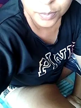 PRETTYKAYZ online show from 2, 7, 2026