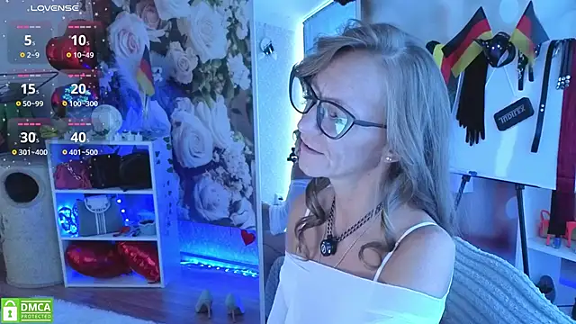 jesica mooonn online show from 27, 6, 2026