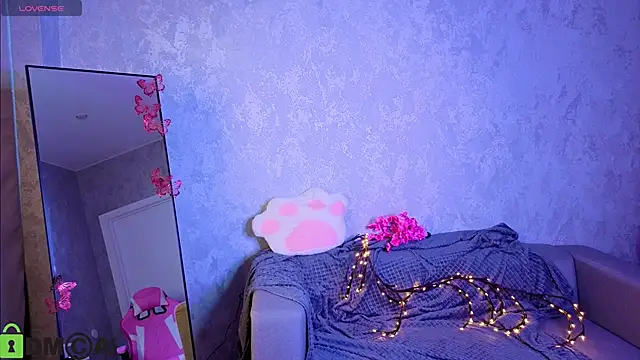 honey cherrry online show from 30, 5, 2026