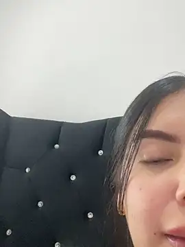Snapshot of Cami_olarte chatting on 1, 6, 2026 Cami olarte online show from 1, 6, 2026