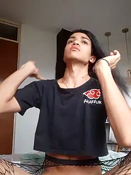 Snapshot of candylira31 chatting on 9, 4, 2026 candylira31 online show from 9, 4, 2026