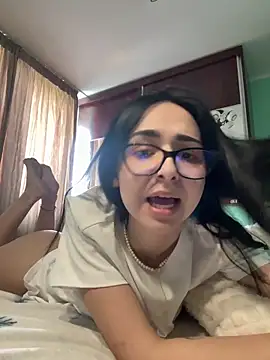 TheaMerve online show from 23, 4, 2026