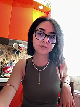 Snapshot of TheaMerve chatting on 27, 6, 2026 TheaMerve online show from 27, 6, 2026