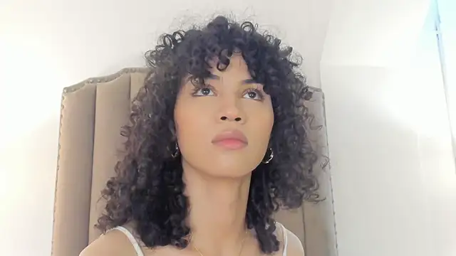 Snapshot of Julietta___ chatting on 30, 5, 2026 Julietta online show from 30, 5, 2026